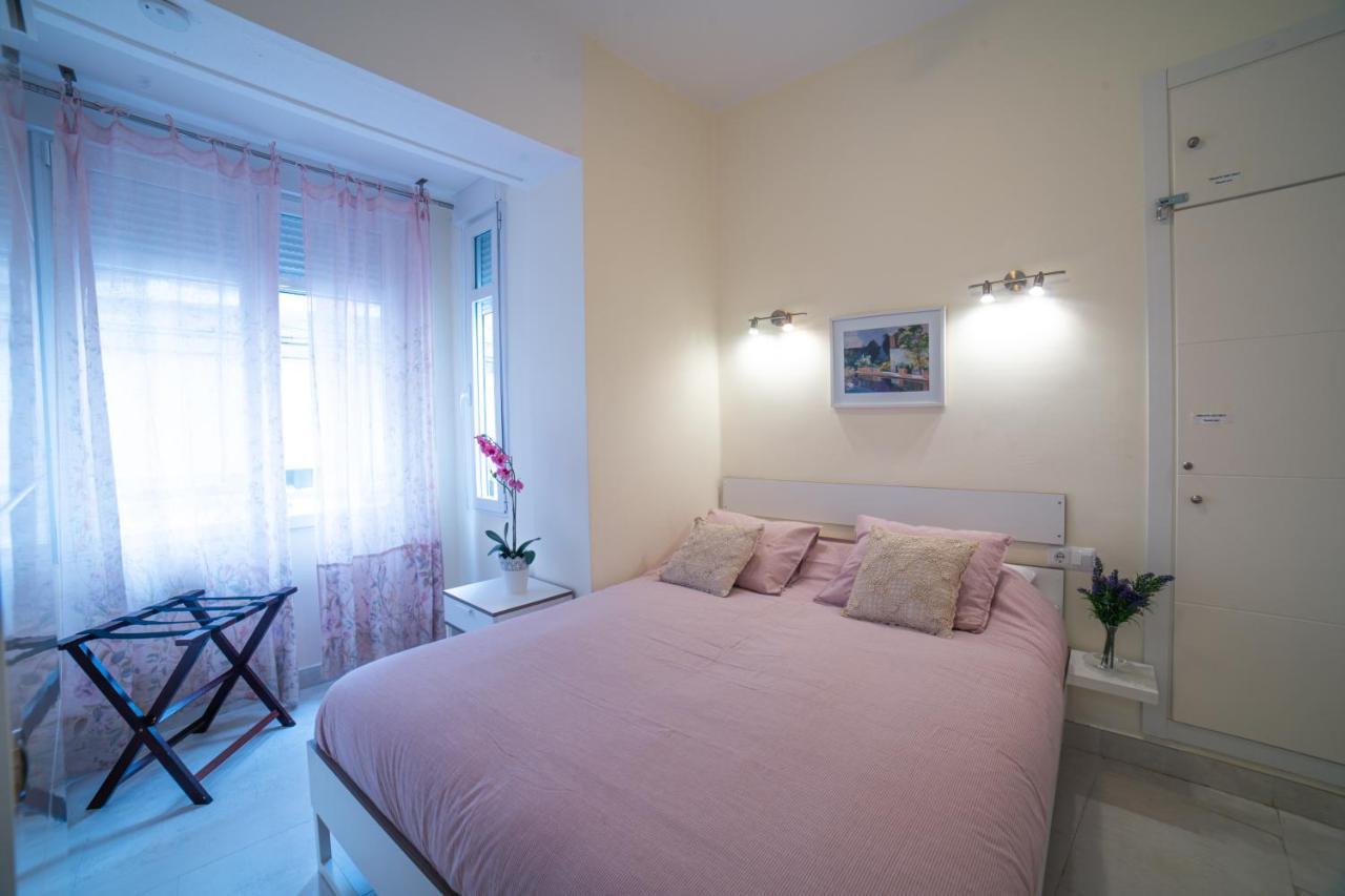 Homemalaga Thyssen Apartment Exterior photo